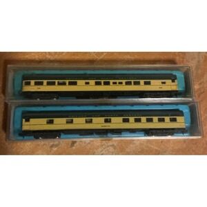 Lot Of 2 Atlas C&NW Roomette #2641 And Observation #2644 Illuminated